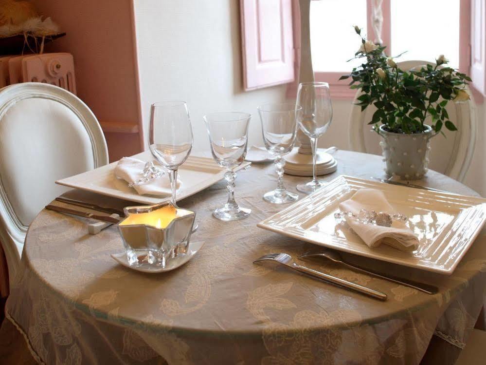 Logis Hotel Le Relais Louis XI Meung-sur-Loire Dış mekan fotoğraf